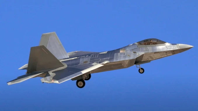 Ένα F-22 “βαμμένο” σαν καθρέπτης- Νέου τύπου επικάλυψη Stealth;